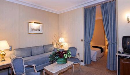 Отель Rochester Champs Elysees в Париж - Франция