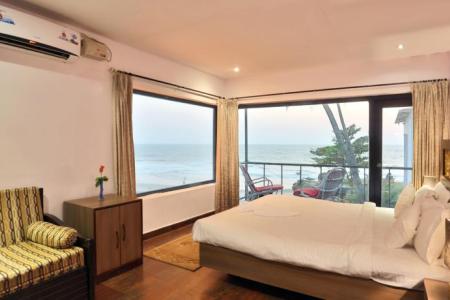 Rococco Ashvem Resort