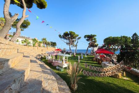 Отель Roger De Flor By Seleqtta в Коста Брава - Испания