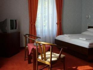 Отель Astoria Hotel в Балатон - Венгрия