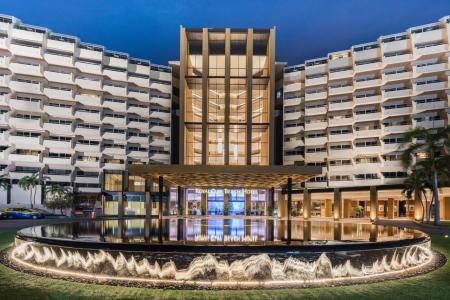 Отель Royal Cliff Beach Hotel в На Джомтьен - Таиланд