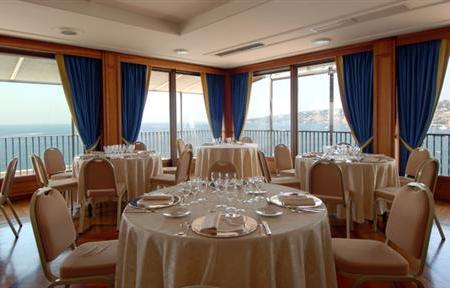 Royal Continental Naples