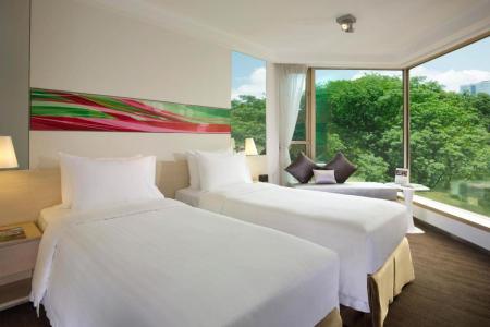 Отель Royal Pacific Towers в Гонконг - Китай