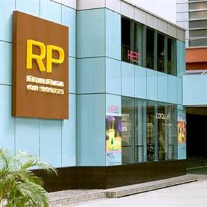 отель Royal Plaza on Scotts