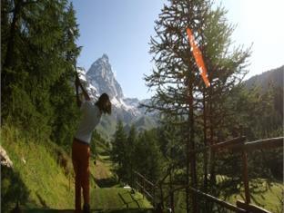 Saint Hubertus Resort