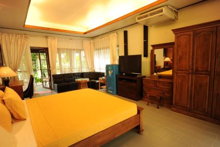 Отель Crystal Bay Yacht Club Beach Resort в пляж Ламай - Таиланд