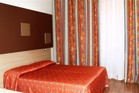 Отель San Remo в Рим - Италия