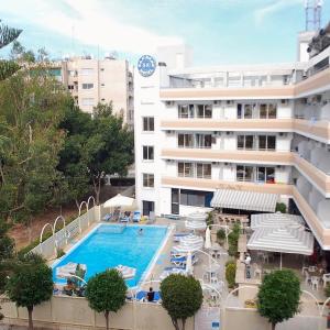 отель San Remo Hotel