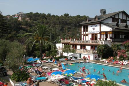 Santa Susana Resort
