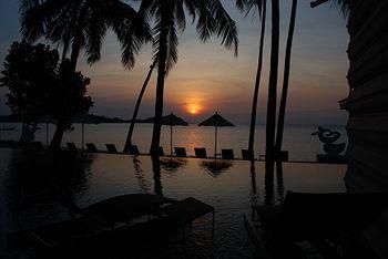 Отель Sareeraya Villas & Suites в пляж Чавенг - Таиланд