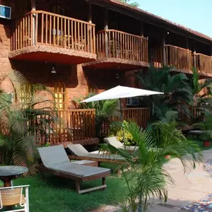 отель Sea Breeze Inn