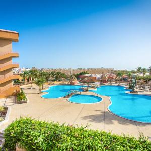 отель Seagull Beach Resort