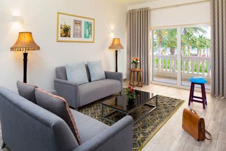 Отель Sealine Beach a Murwab Resort в Доха - Катар