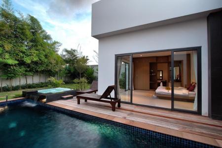 Seastone Pool Villas