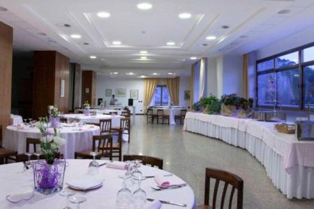 Отель Serapo в Ривьера ди Улиссе - Италия