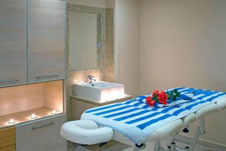 Отель Atlantica Oasis Hotel в Лимассол - Кипр