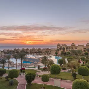 отель Serenity Alpha Beach