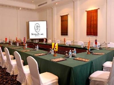 Settha Palace Hotel