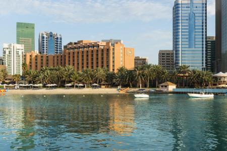 Отель Sheraton Abu Dhabi Hotel & Resort в Абу Даби  Аль Айн - ОАЭ