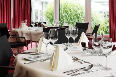 Sheraton Dusseldorf Airport Hotel