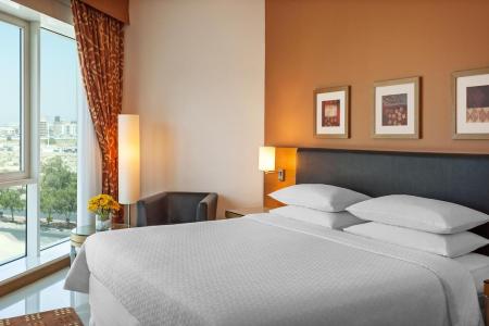 Отель Four Points by Sheraton Bur Dubai в Бур Дубай - ОАЭ