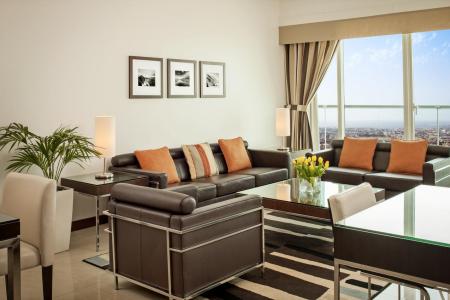 Отель Four Points by Sheraton Sheikh Zayed Road в Джумейра - ОАЭ