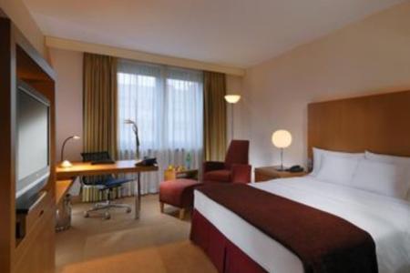 Sheraton Frankfurt Airport Hotel & Conference Center
