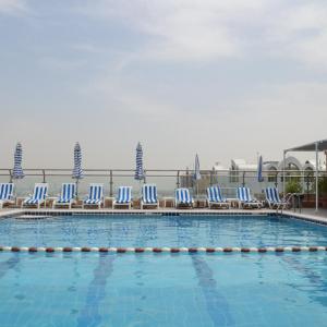 отель Sheraton Khalidiya Hotel