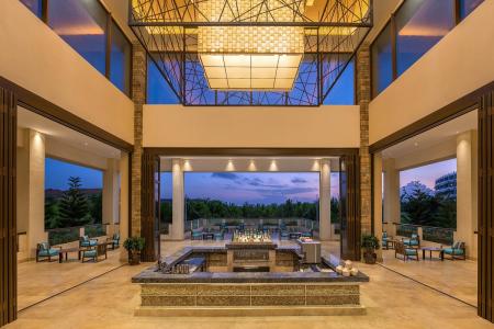 Отель Sheraton Sanya Haitang Bay Resort в Хайтанг - Китай