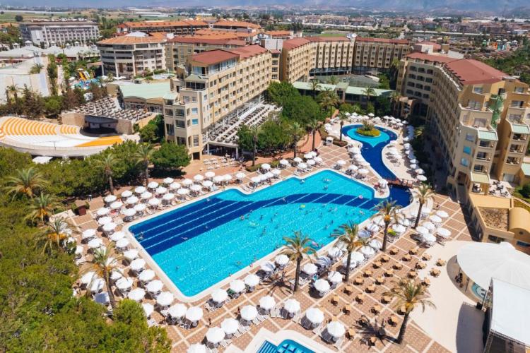 Selectum Family Resort Side