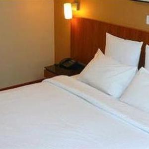 отель Siloso Beach Resort Sentosa