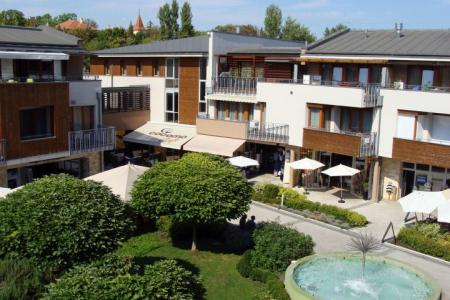 Silverine Lake Resort