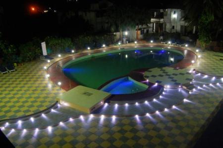 Silver Sands Beach Resort