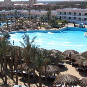 отель Sindbad Beach Resort