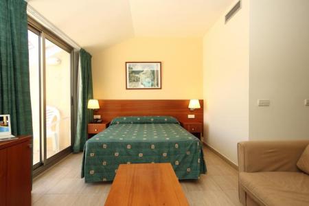 Отель Sirius в Санта-Сусанна - Испания