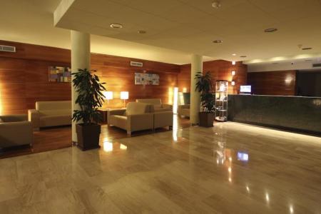 Отель Sirius в Санта-Сусанна - Испания