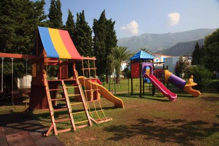 Slovenska Plaza Resort 3*