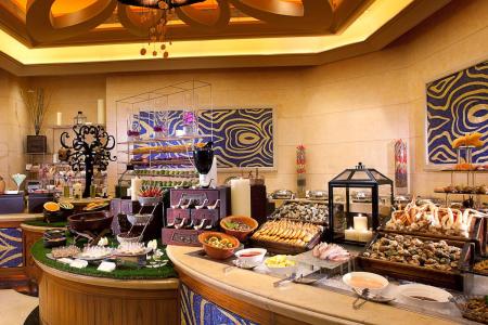 Отель Sofitel Macau At Ponte 16 в Макао - Китай