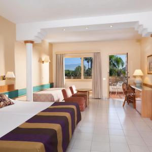 отель Sol Parque San Antonio