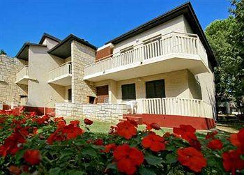 Отель Apartments Polynesia Plava Laguna в П-ов Истрия - Хорватия