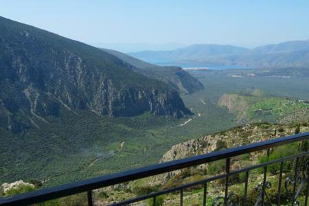 Acropole Delphi Hotel