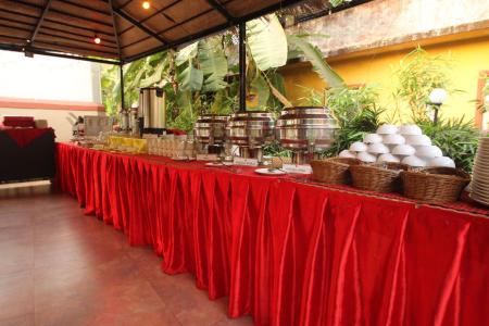 Отель SoMy Plaza в Калангут - Индия