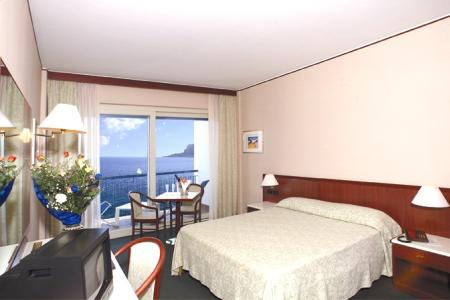 Отель Splendid La Torre в Палермо - Италия