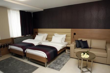 Отель Hotel Srbija Garden в Белград - Сербия