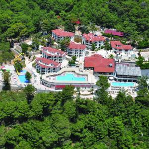 отель Nicholas Park Hotel