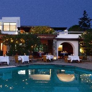 отель St. Nicolas Bay Resort Hotel & Villas