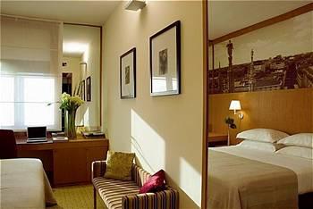 Отель Starhotel Tourist в Милан - Италия