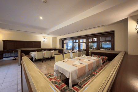 Starlight Resort Hotel