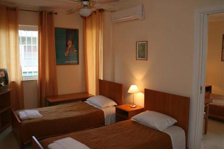 Stefanakis Hotel & Apartments