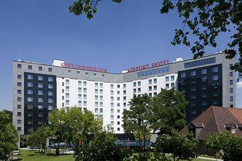 Steigenderger Airport